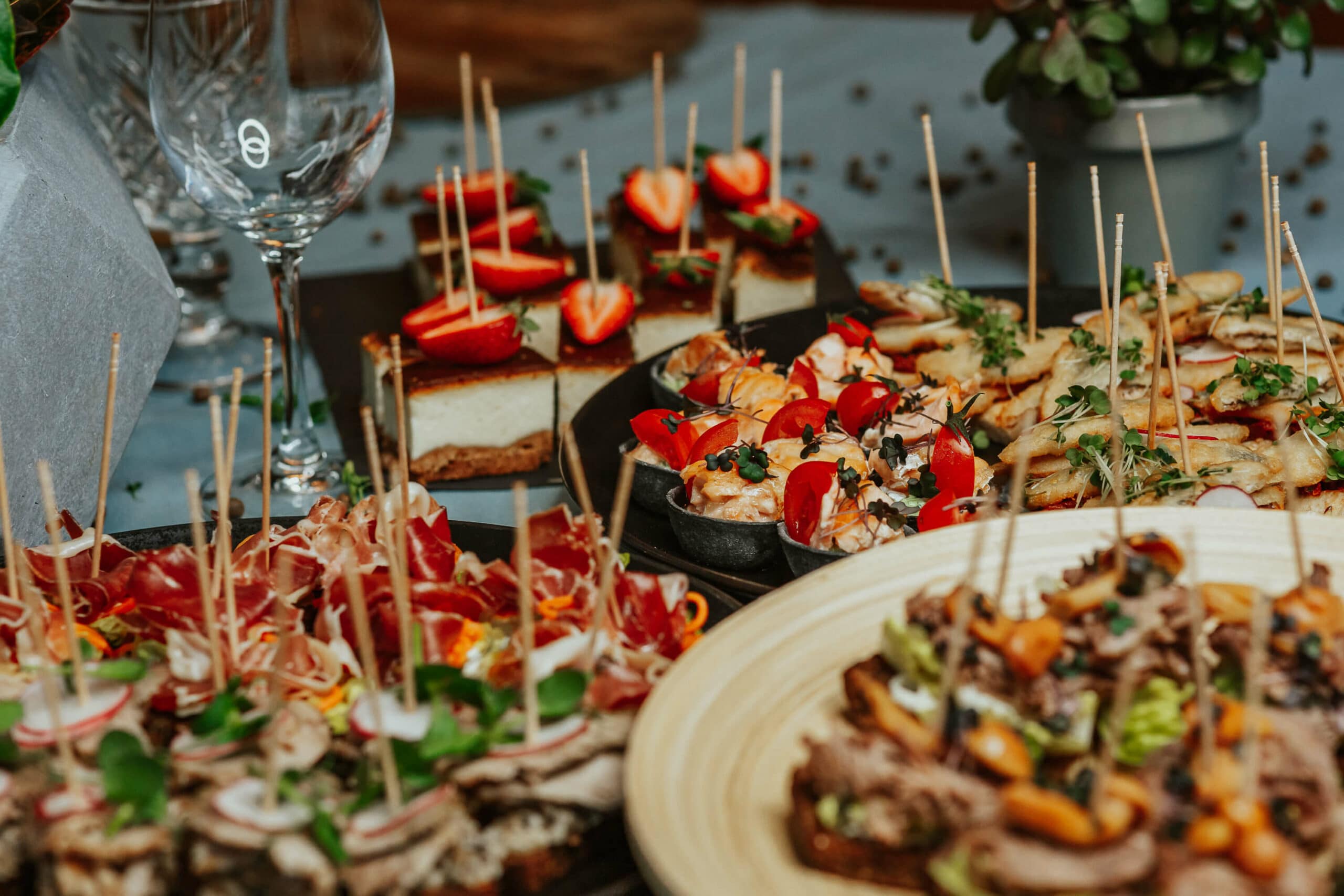 uzkodu izlase uzkodu komplekts